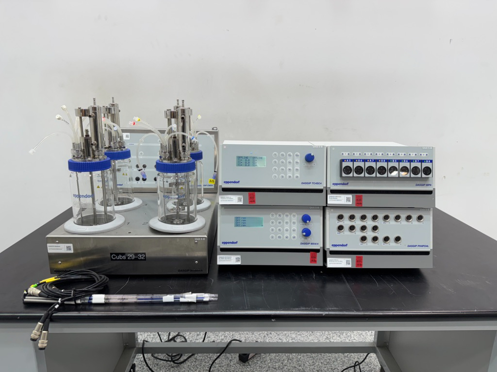 Image of Eppendorf DASGIP Bioreactor System